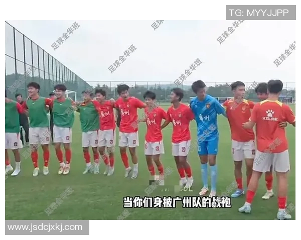 广州足球队实力飙升创造历史新高引发全城热议
