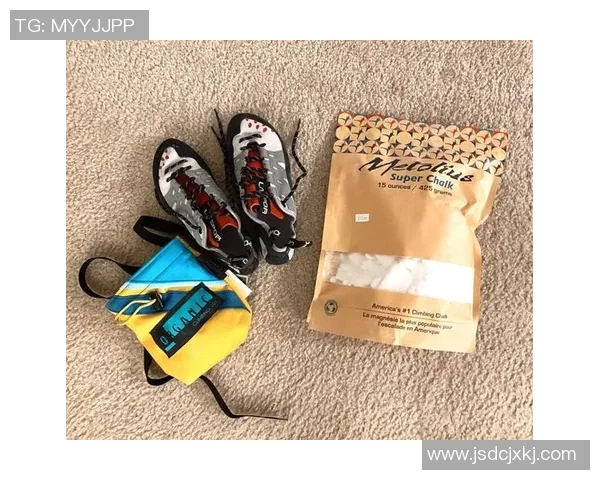 攀岩装备选购指南：如何选择适合你的攀岩鞋推荐与技巧分享