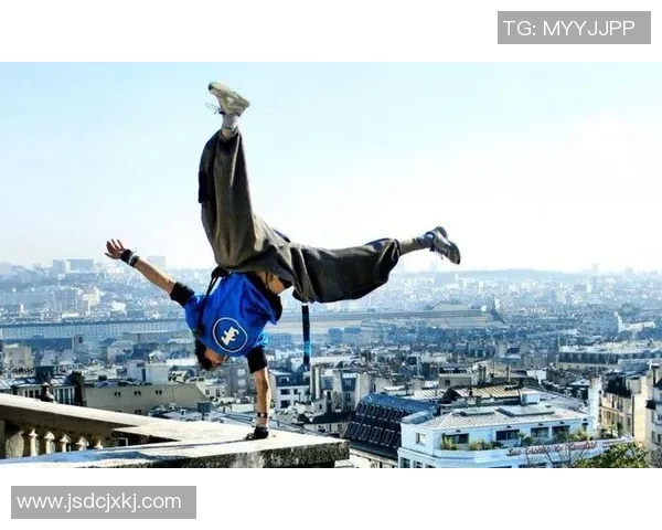 极限运动战术解析：广州极限运动队的灵活转换与战术创新探讨