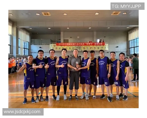 成都篮球队的运营体系与战术创新研究探讨