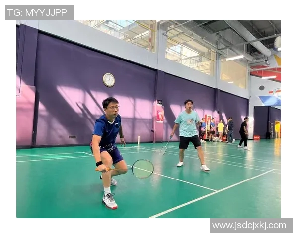 羽毛球的魅力与技巧揭秘：走进北京羽毛球队的灵活训练与战术解析