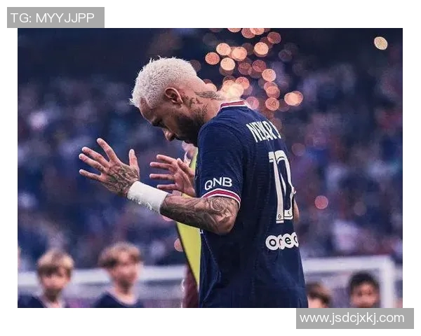 内马尔本赛季第五次受伤巴黎欧冠前景堪忧球队面临挑战 内马尔本赛季第五次受伤巴黎欧冠前景堪忧球队面临挑战