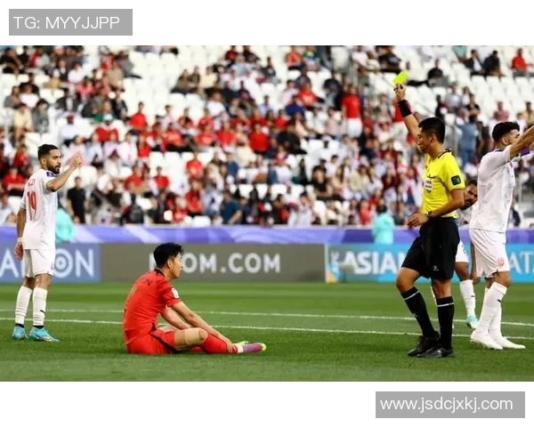 精彩对决伊朗与中国足球进球集锦回顾尽显球员风采与激情瞬间