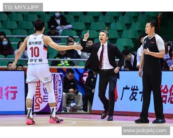 CBA新疆对广州精彩直播视频回放及赛后分析全程观看指南