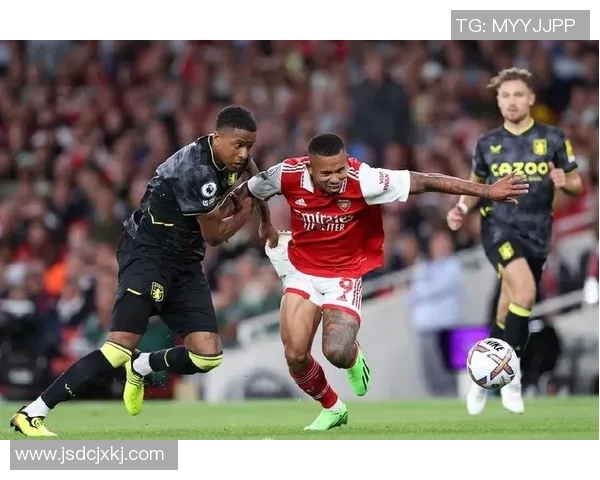 埃蒙与格罗宁激战正酣谁能在这场较量中笑到最后