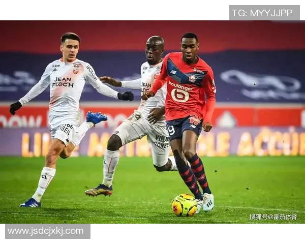 洛里昂与里尔的激烈对决赛果揭晓精彩瞬间回顾与分析 洛里昂与里尔的激烈对决赛果揭晓精彩瞬间回顾与分析