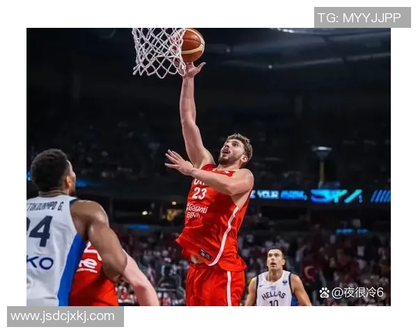 巴西男篮对决加拿大队精彩赛事回顾与分析