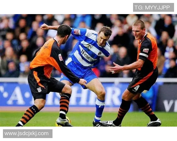 荷乙精英迎战格拉夫全力争胜双方实力对比分析